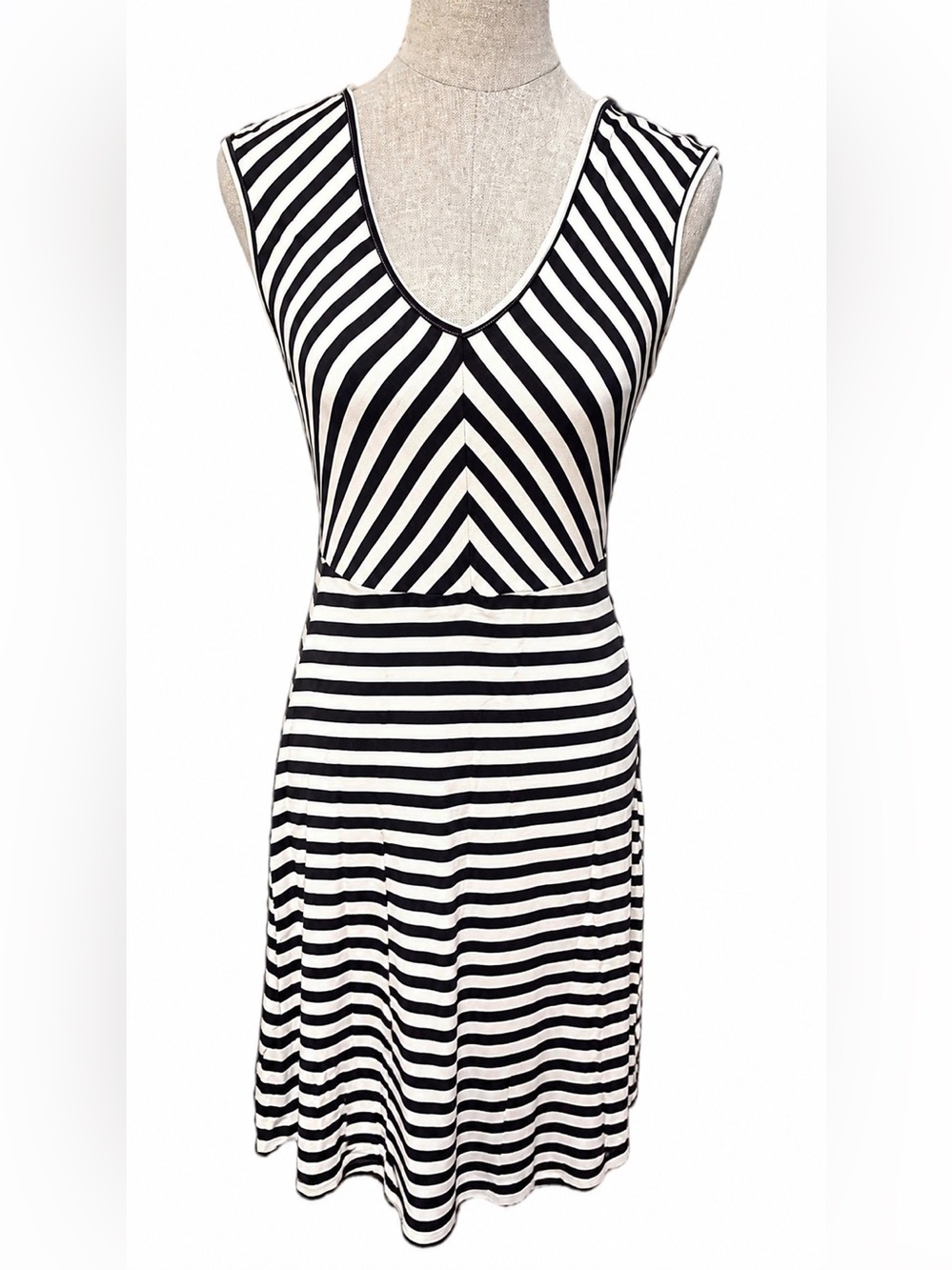 BOSTON PROPER Navy & White Striped Sleeveless V-Neck Knit Tank Dress NWOTs - Picture 2 of 10